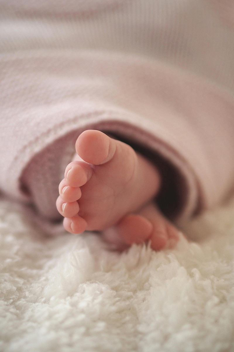 pieds bébé Haute Savoie Soins bébé, reflexologie et massage bébé, Haute Savoie