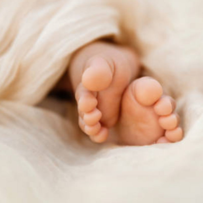 Massage bébé Haute Savoie Massage bébé, bien-être bébé, soin bébé haute savoie